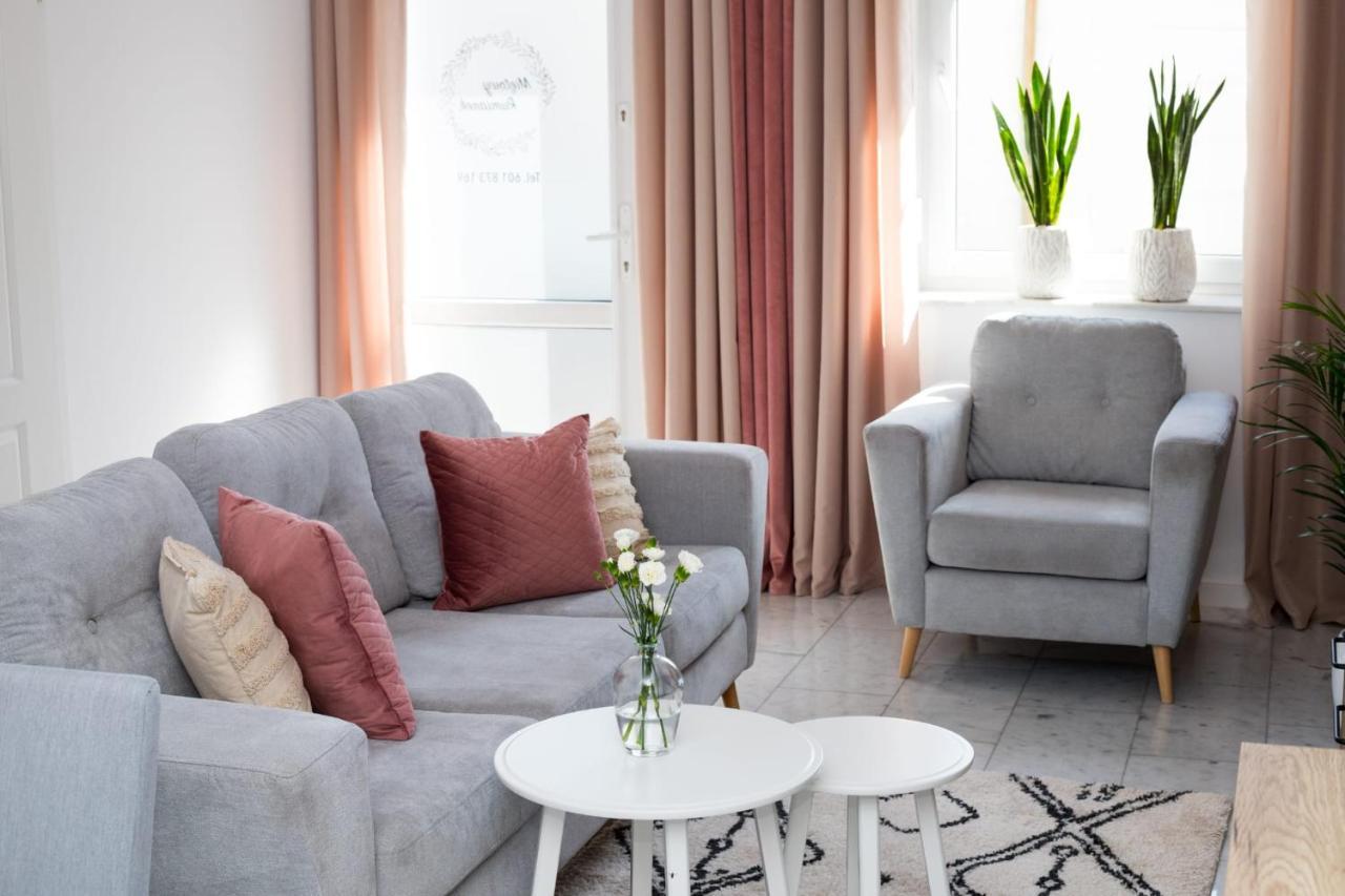 Apartament Mietowy Rumianek Lwowek Kültér fotó